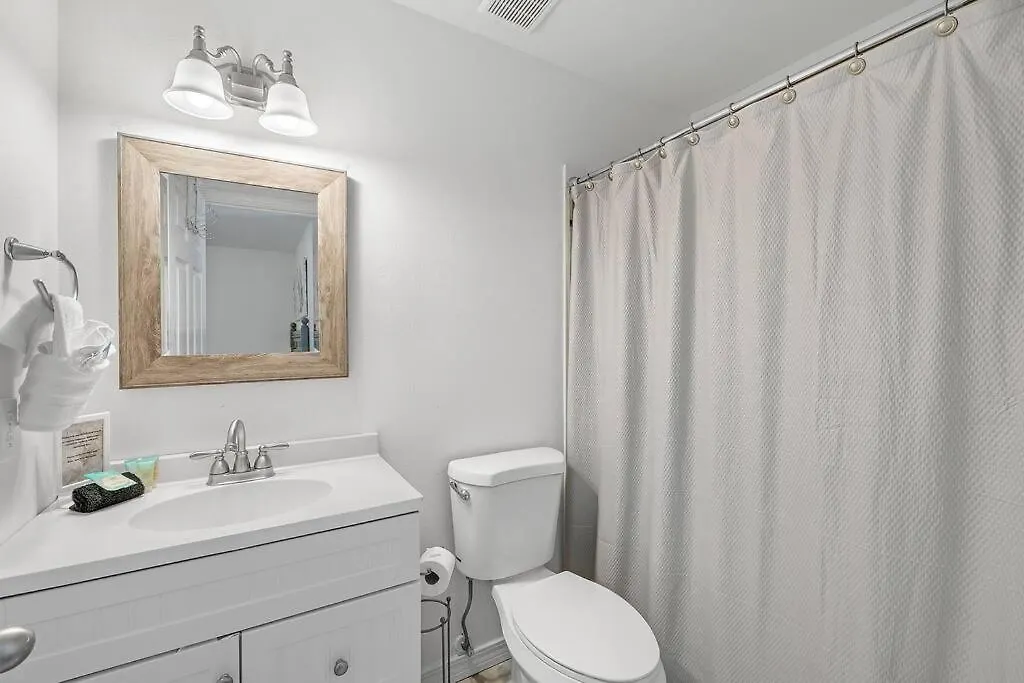 Casa vacanze Gulf Views, Steps To Beach, Pool, Walk To Dining Destin
