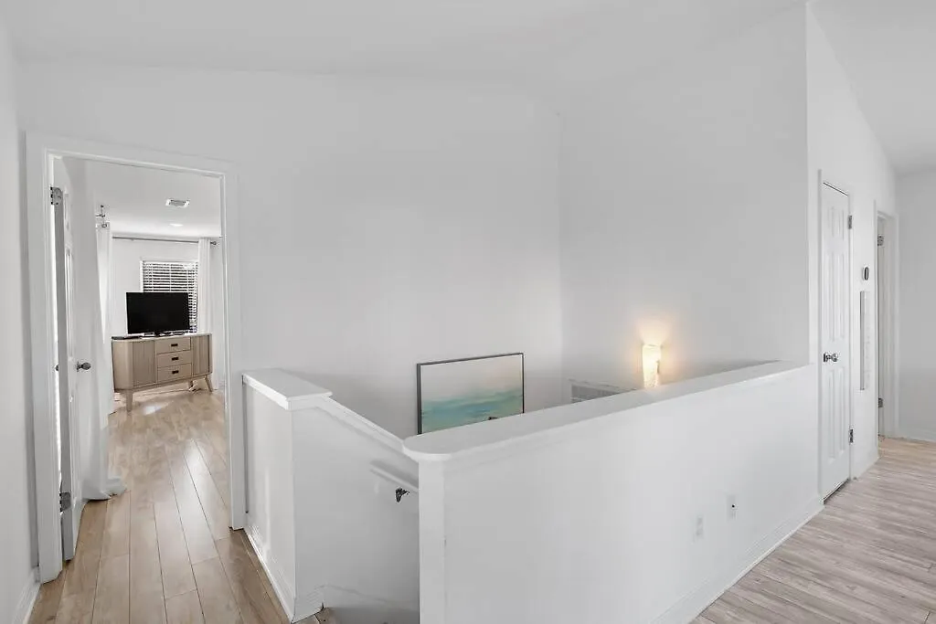Gulf Views, Steps To Beach, Pool, Walk To Dining Destin Casa vacanze