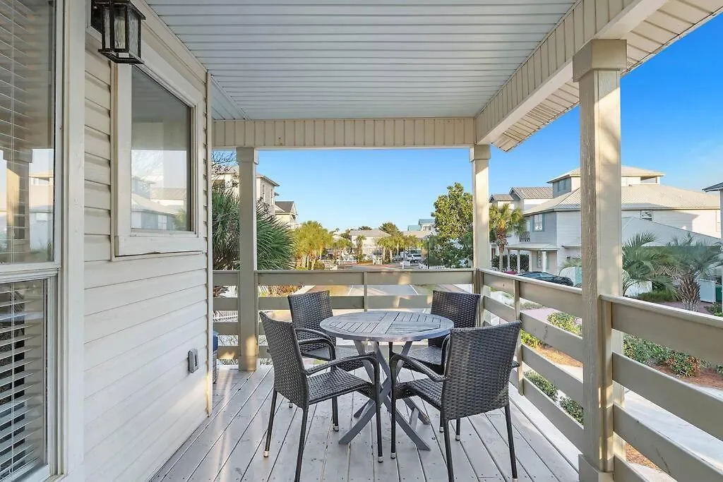 Gulf Views, Steps To Beach, Pool, Walk To Dining Destin Casa vacanze