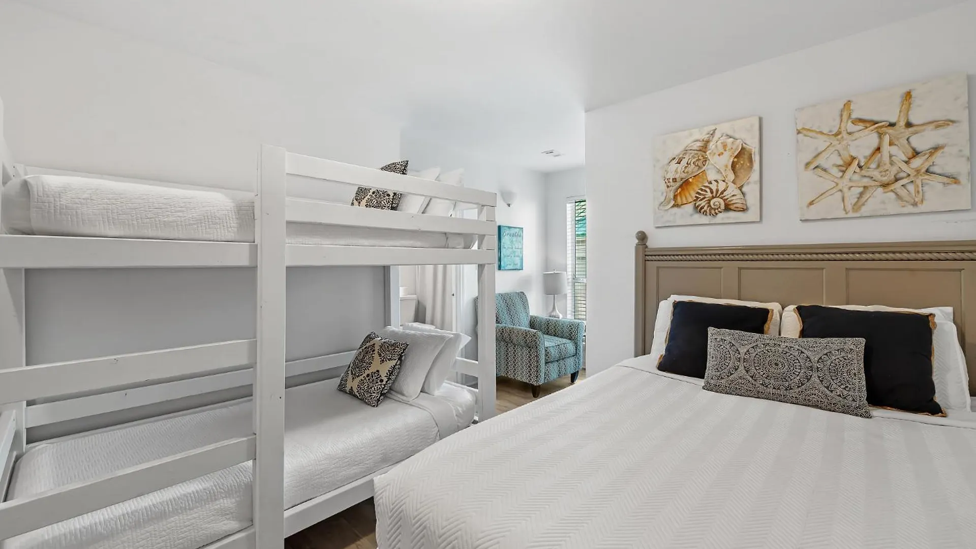 Gulf Views, Steps To Beach, Pool, Walk To Dining Destin 0*,